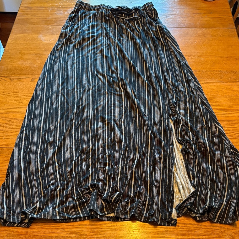 (5/$20) Maurices Striped Black and White Long Skirt